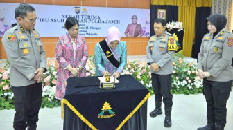 Kapolda Jambi Tekankan Peran Ibu Asuh dalam Pembinaan dan Penguatan Moril Polwan